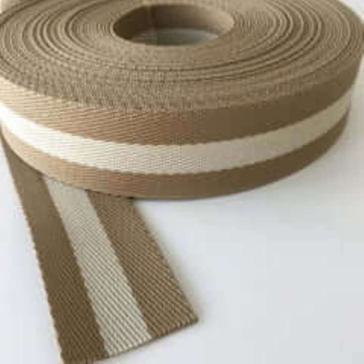 aviamentos-alcas-alca-chic-30mm-decorada-bege-marfim.jpg