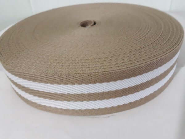 aviamentos-alcas-alca-chic-40mm-decorada-bege-branco.jpg
