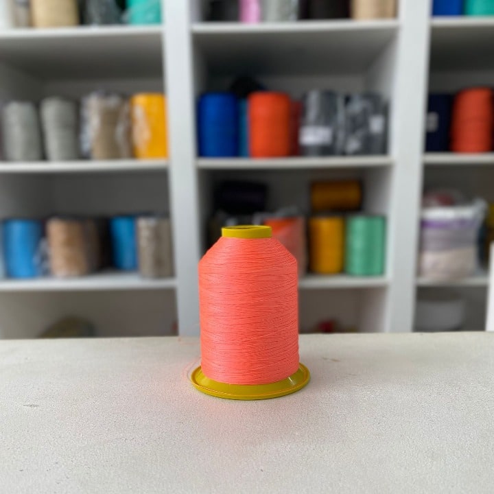 linha-60-100-poliamida-nylon-rosa-neon.jpg