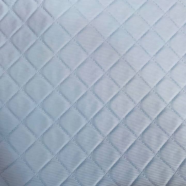 matelasse-djon-pvc-fundo-manta-azul-bebe.jpg