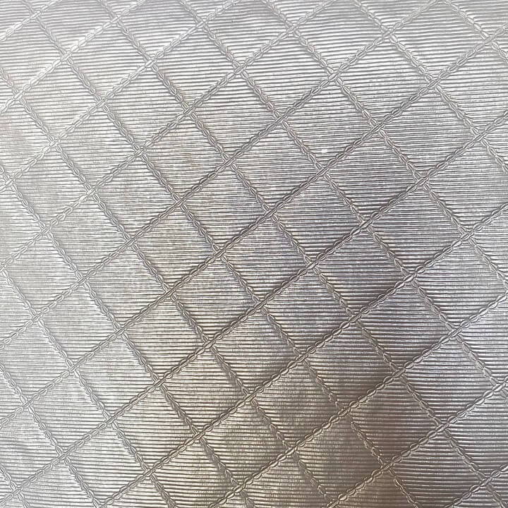matelasse-djon-pvc-fundo-manta-prata-perolizado.jpg
