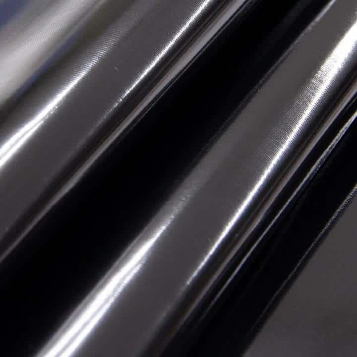 verniz-espessura-040-fundo-plastico-preto.jpg