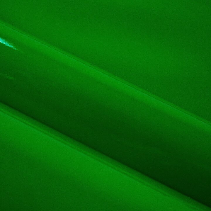 verniz-espessura-040-fundo-plastico-verde-bandeira.jpg