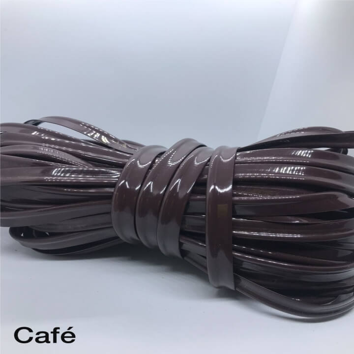 vies-plastico-vivo-cafe.jpg
