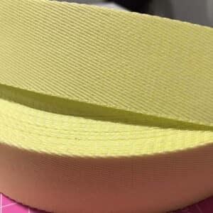 aviamentos-alcas-alca-chic-40mm-decorada-amarelo-bebe-300x300